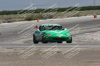 media/Jun-01-2024-CalClub SCCA (Sat) [[0aa0dc4a91]]/Group 3/Qualifying/